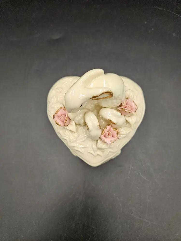 Porcelain Bunny Heart Trinket Box