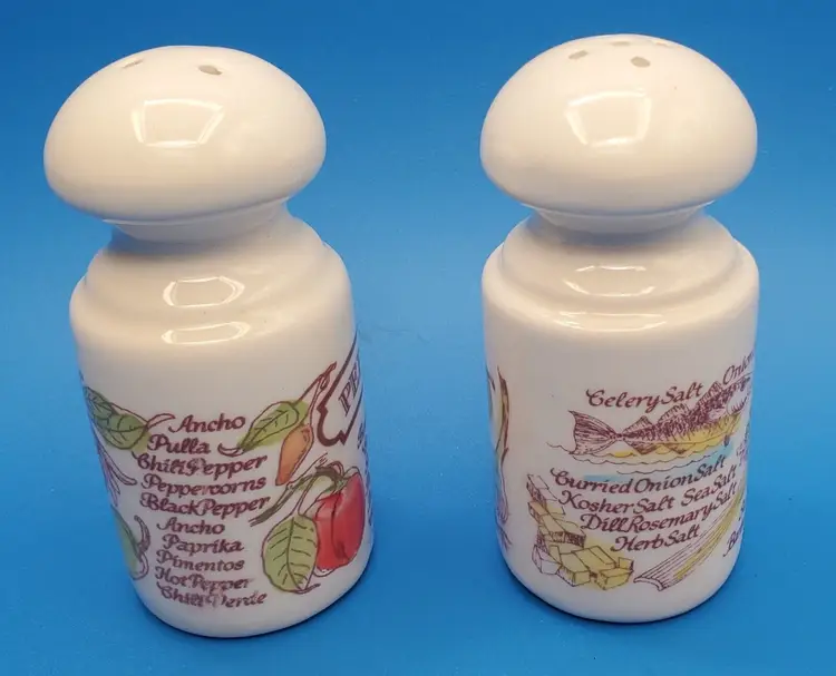 Vintage AVON Ceramic Vegetable Harvest Pattern Salt & Pepper Shaker Set White