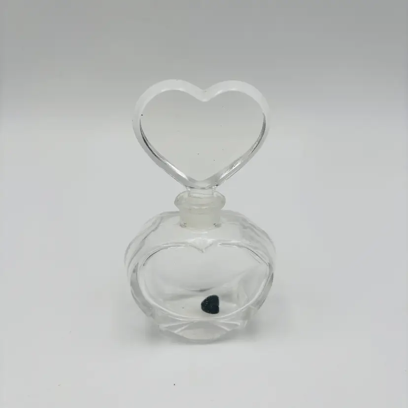 Global Art Made in Japan Hand Cut Crystal Heart Shaped Perfume Bottle Clear