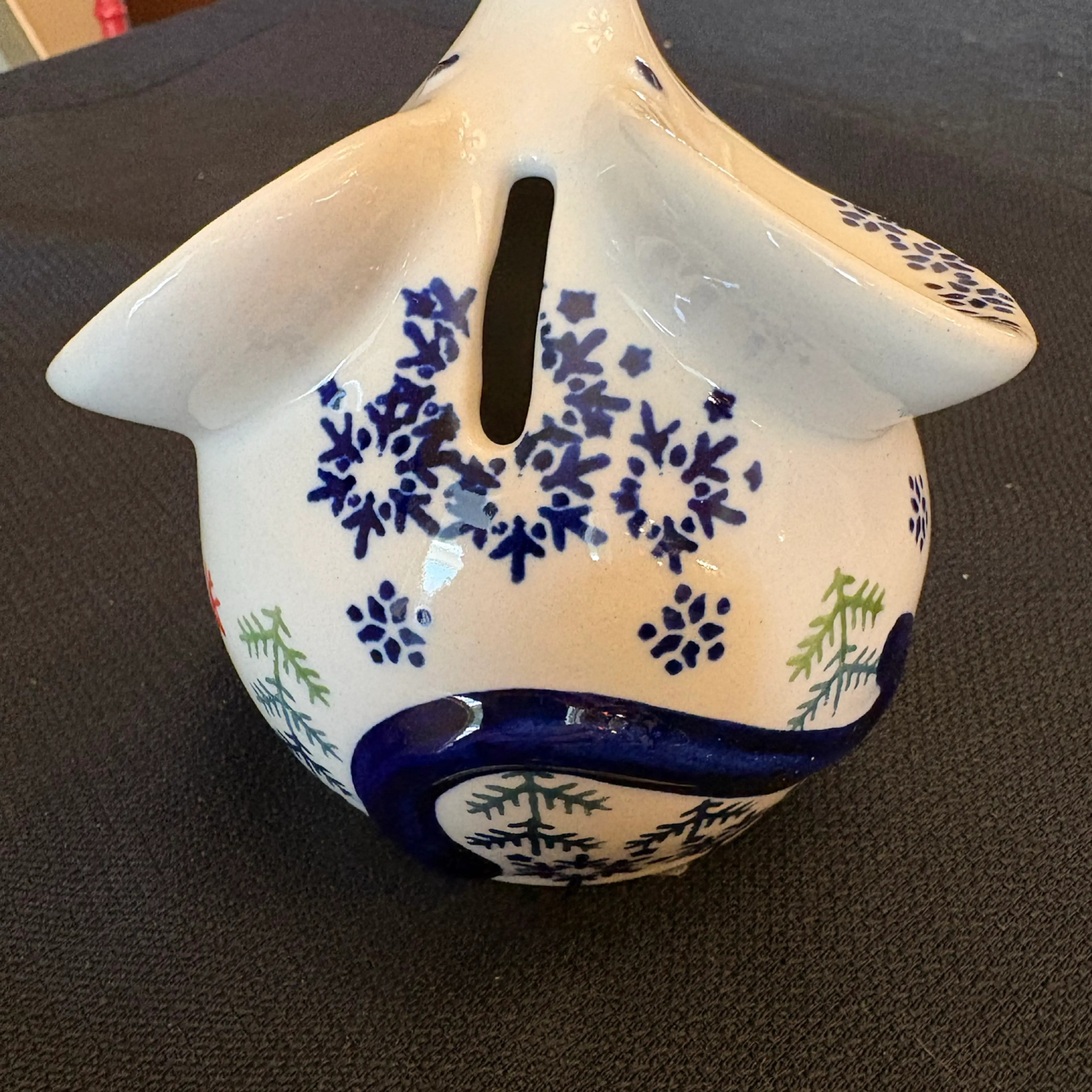 Image 4 of 8