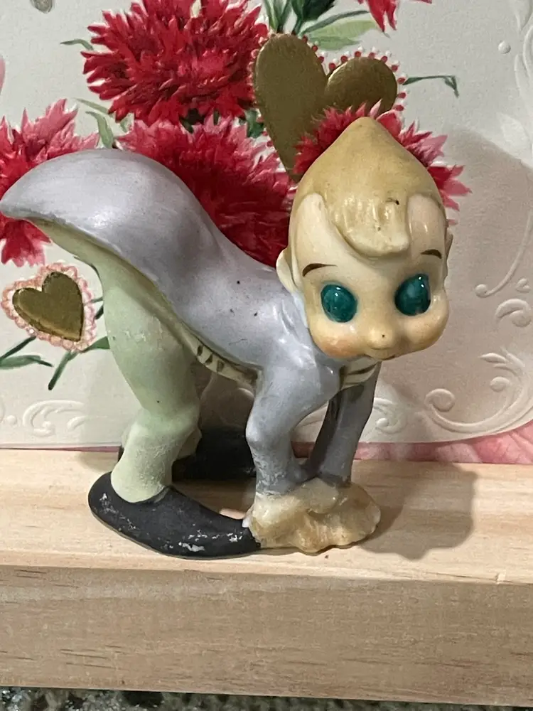 Vintage Pixie Cricket