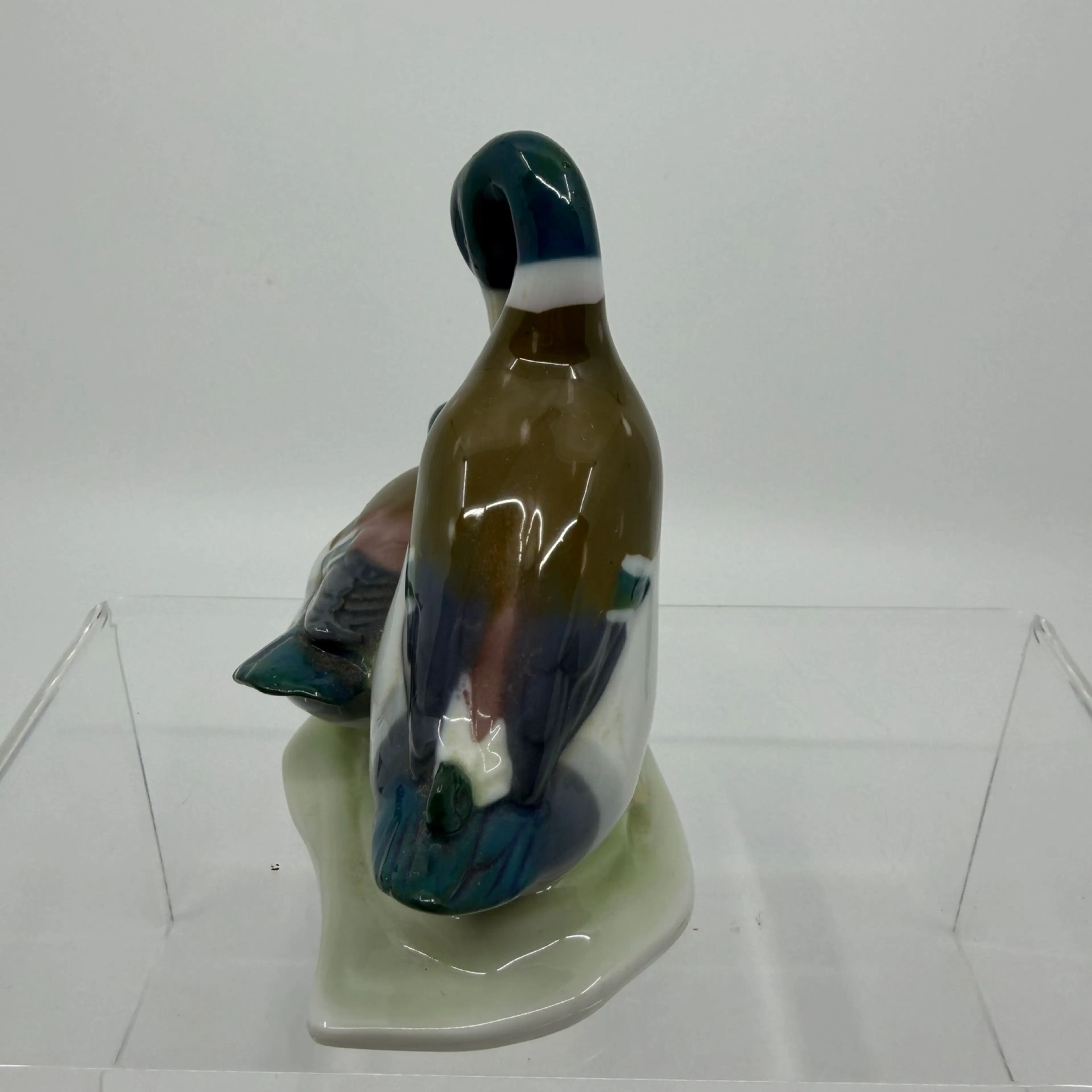 Image 3 of 7