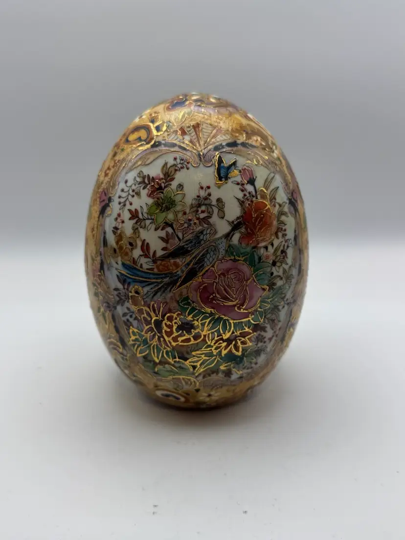 Vintage Large Japanese-style Satsuma Egg 7” w/o Base