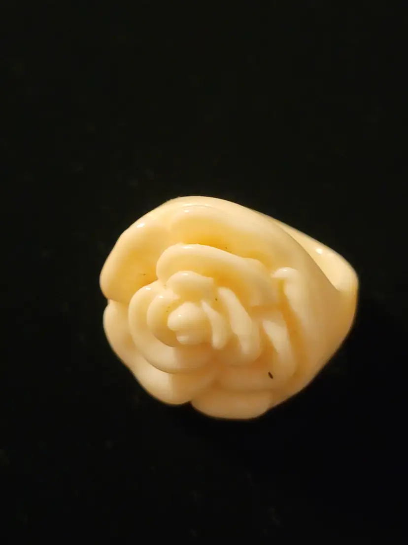 Resin/acrylic carved rose ring