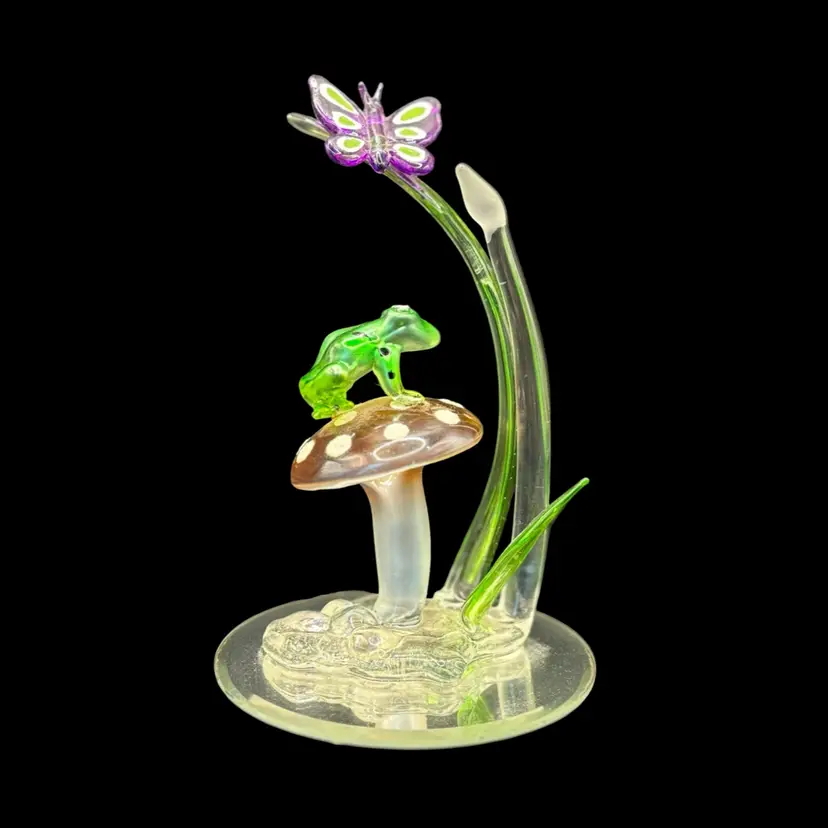Butterfly And Frog On Toadstool Approx 6” On Mirror Base