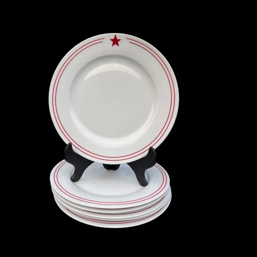 Crate and Barrel Red Star Dinner Plates