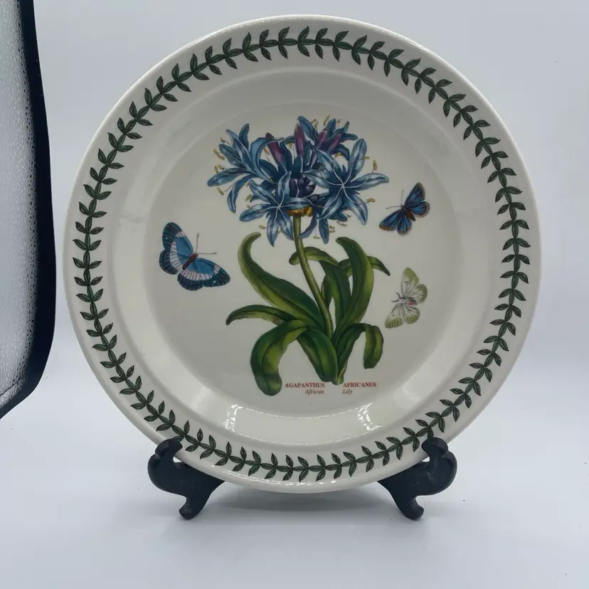 Portmeirion Dinner Plate 10.5”- Botanic Garden-African Lily 🦋