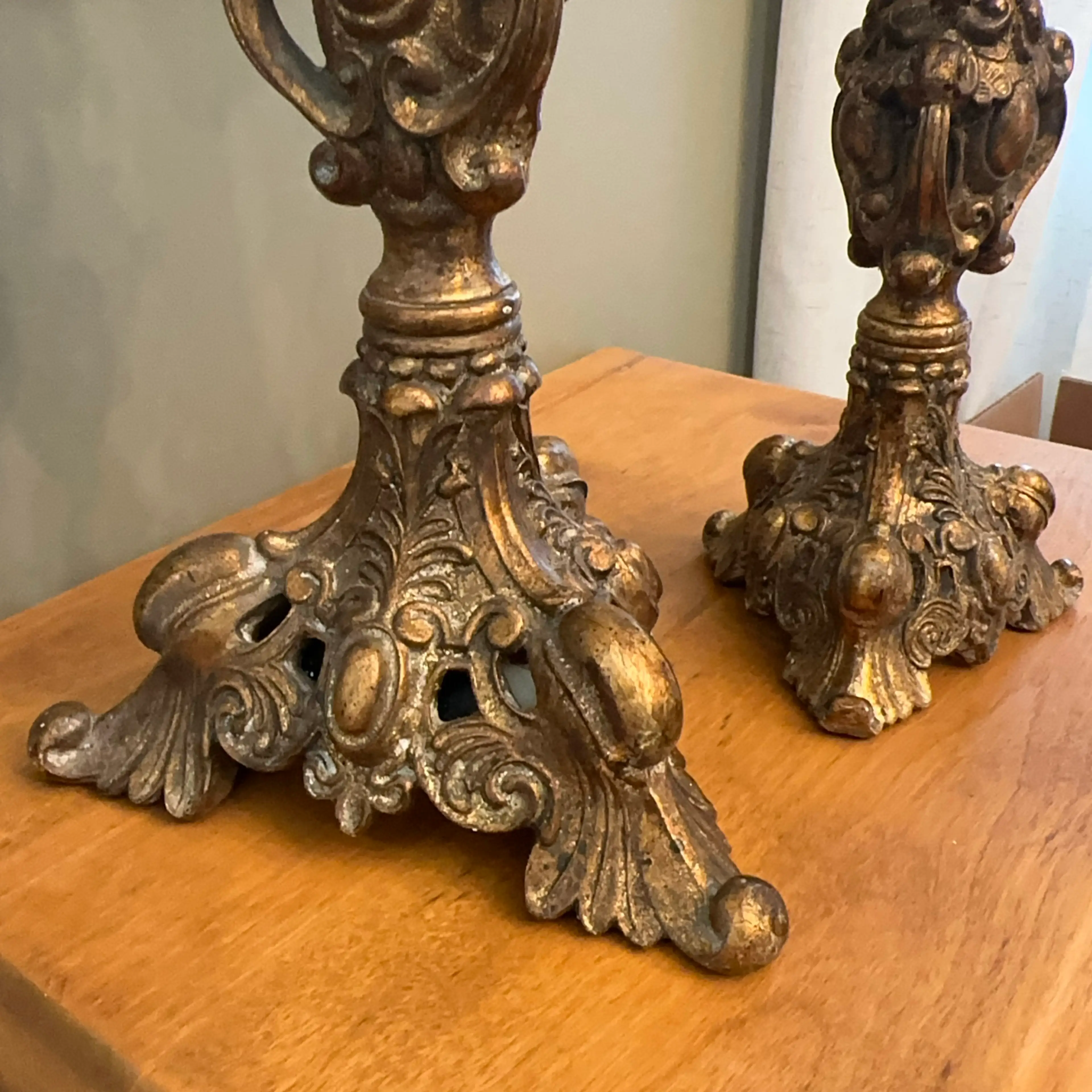 Image 2 of 8