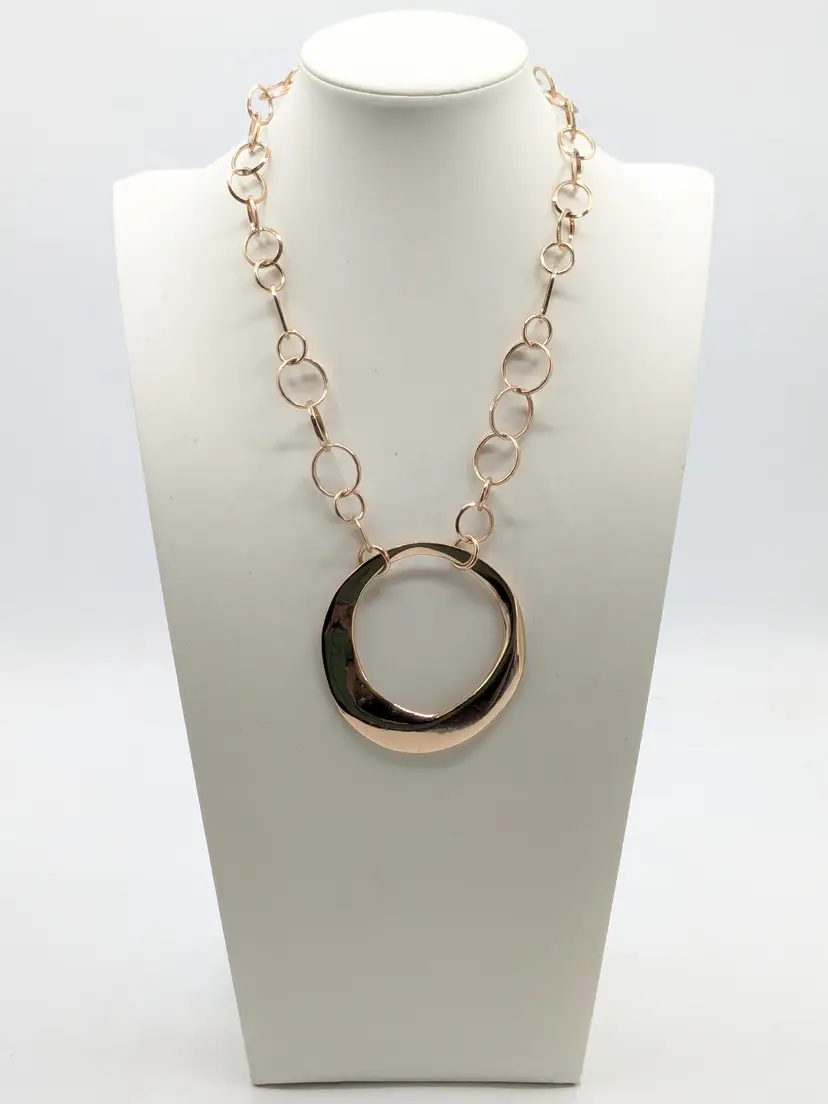 Chico's Gold Tone Circle Pendant Chain Necklace