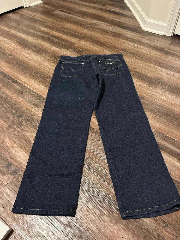 Wrangler® Cowboy Cut® Silver Edition Original Fit Dark Blue Jean 13MSEDD Sz W34 X L30