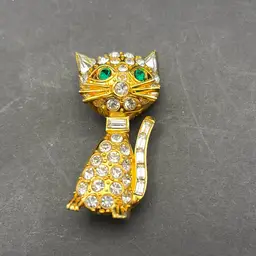 Goldtone Sitting Kitty W/ Round., Baguette And Pear Rhinestones