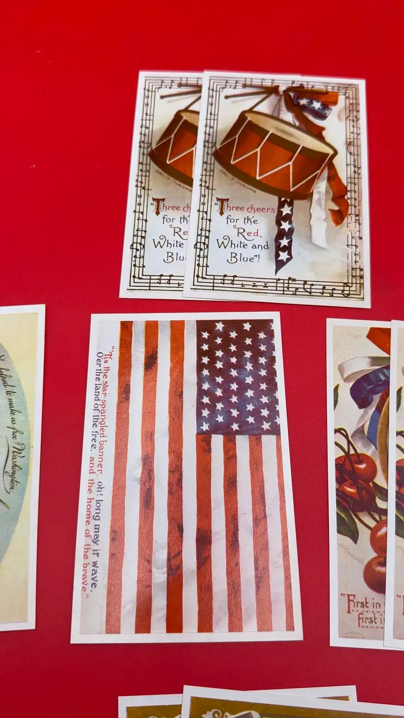 20 Vintage Patriotic Postcards