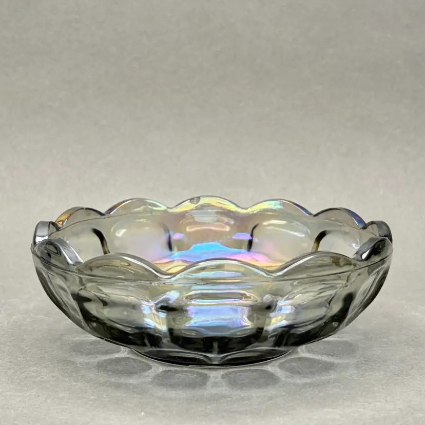 Vintage Federal Glass “Colonial Yorktown” Smoke Carnival Glass Bowl