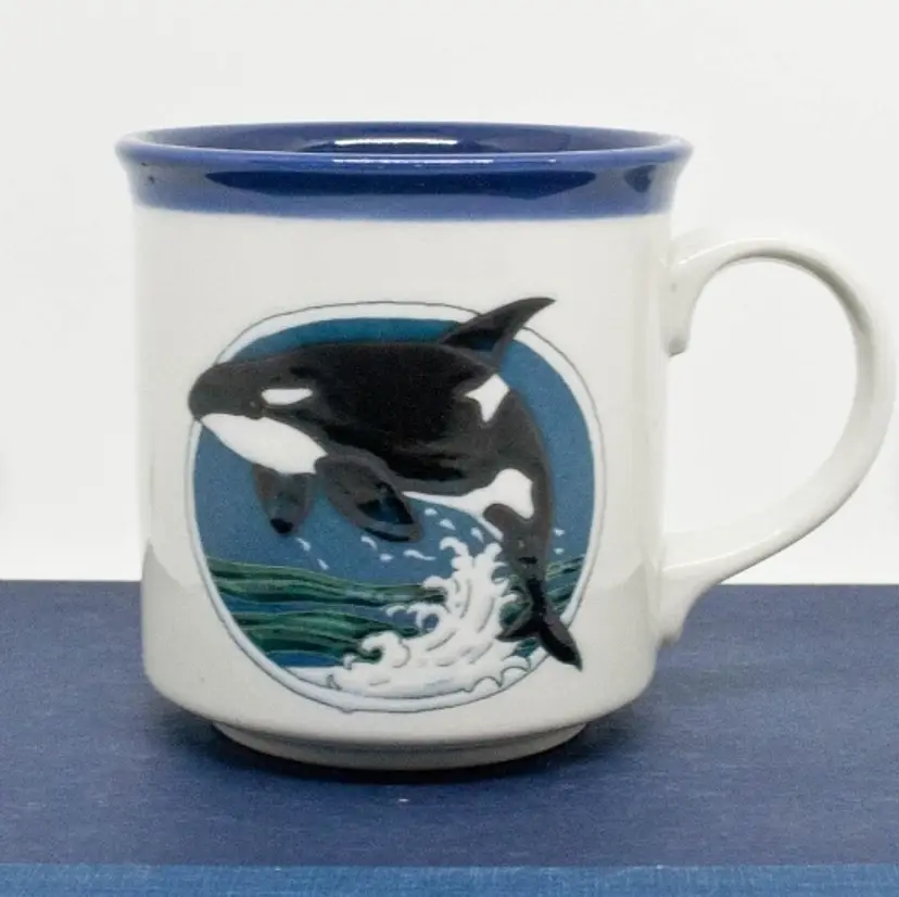 Vintage 1980's Killer Whale No-Spill Otagiri Mug