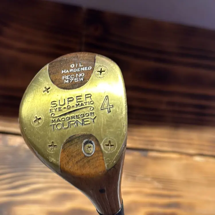 MacGregor Eye-o-Matic Tourney Persimmon 4 Wood (restored)