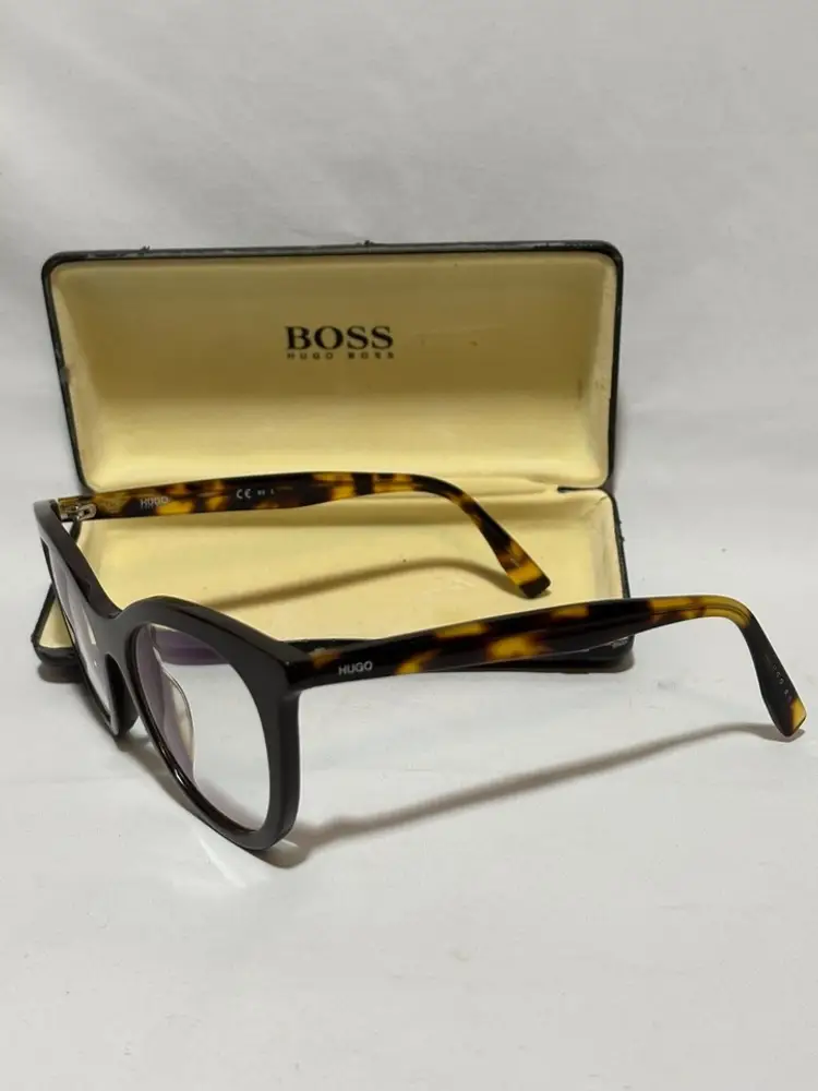 Hugo Boss HG 0310/S WR9HA Tortoise Eyeglasses 51-19-140 in Case