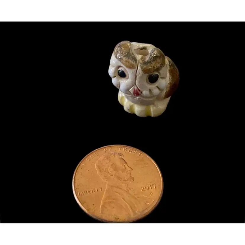 #02- Vintage  Animal Sculpture Figurine/Bead Made In Ecuador Hand Made As Pictured