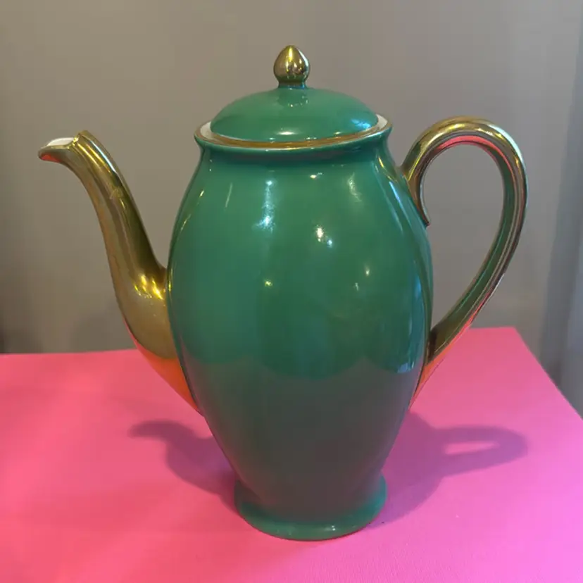 1940s Gerold Royal Czechoslovakia Teapot