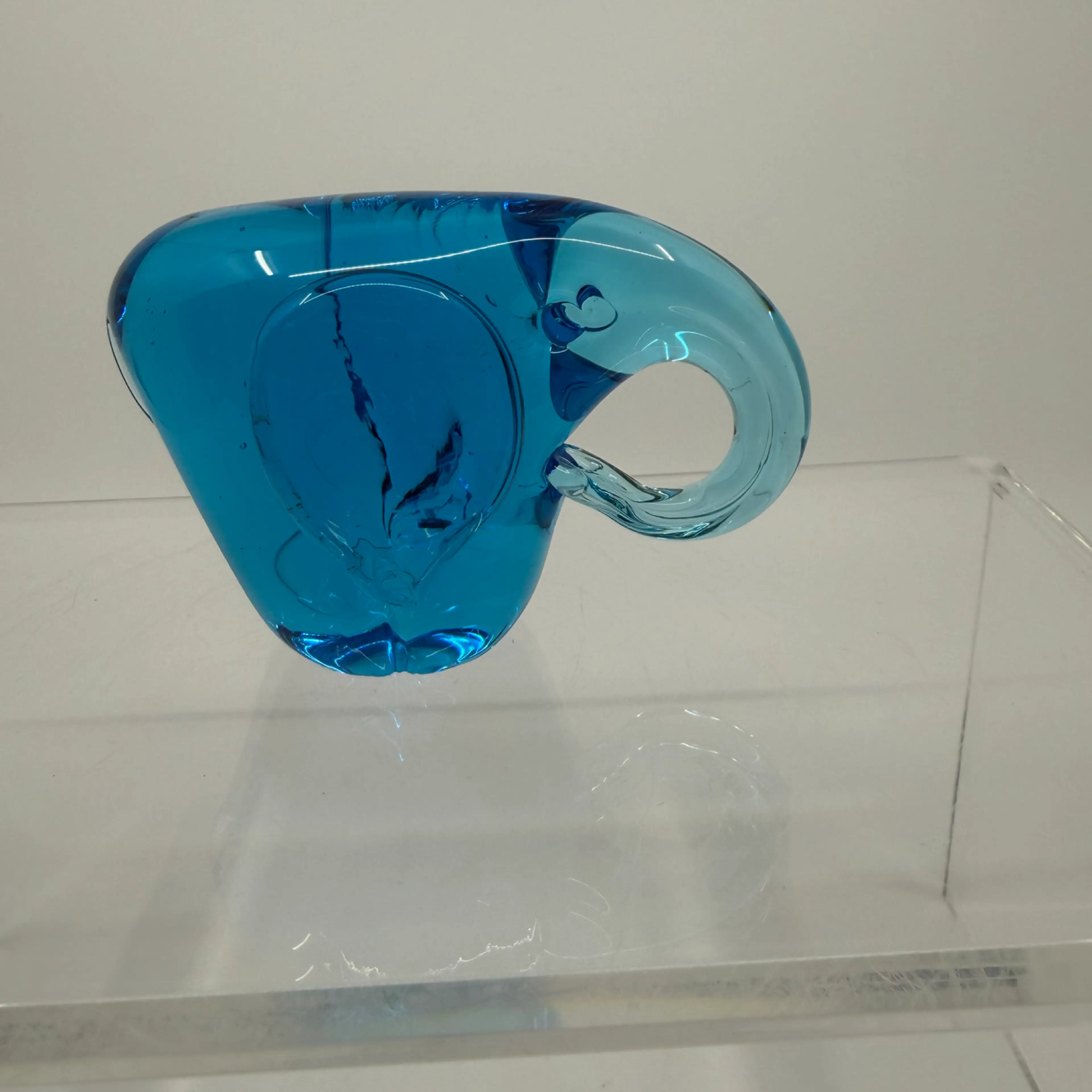 Image 3 of 6