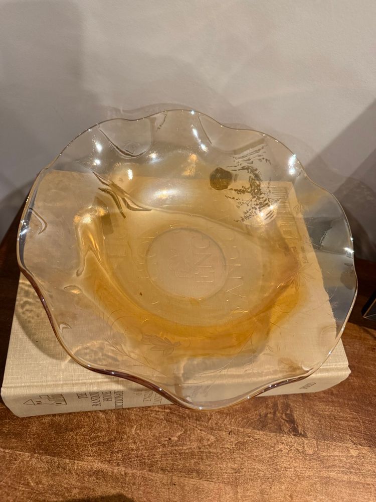 Jeannette Glass Floragold Louisa Iridescent Marigold Ruffled Serving Bowl