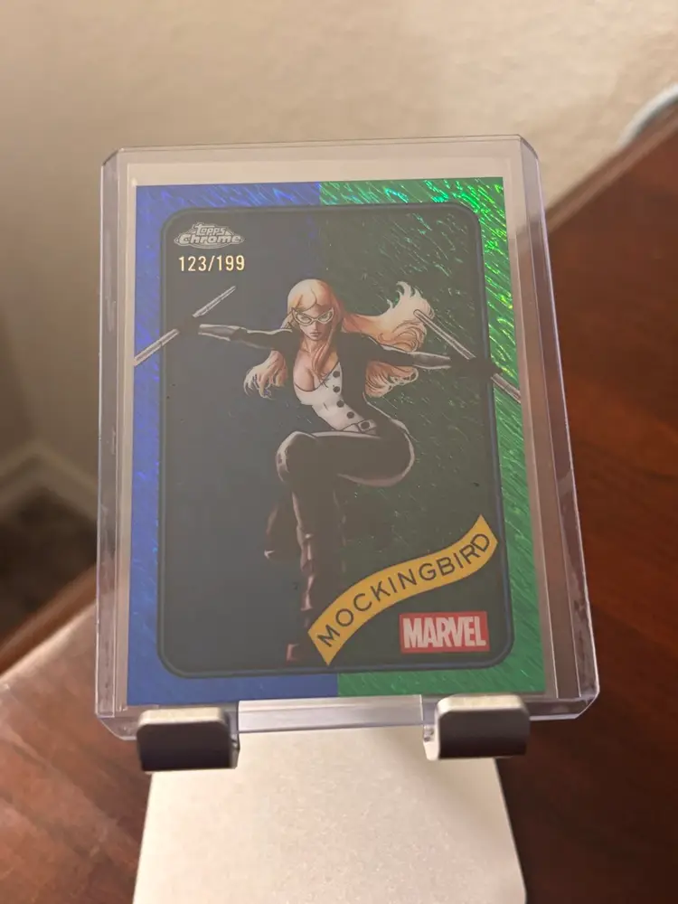 2025 Topps Chrome Marvel Mockingbird Blue & Green Shimmer Refractor 123/199 #37