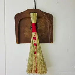 Vintage Japanese Handed Carved Wooden Crumb Sweeper (Silent Butler) with Handmade Crumb Brush Options by Brooms by Jenza