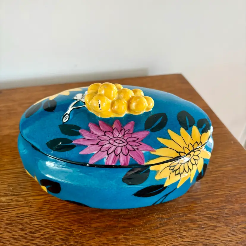 Aladin France Art Deco Porcelain Box