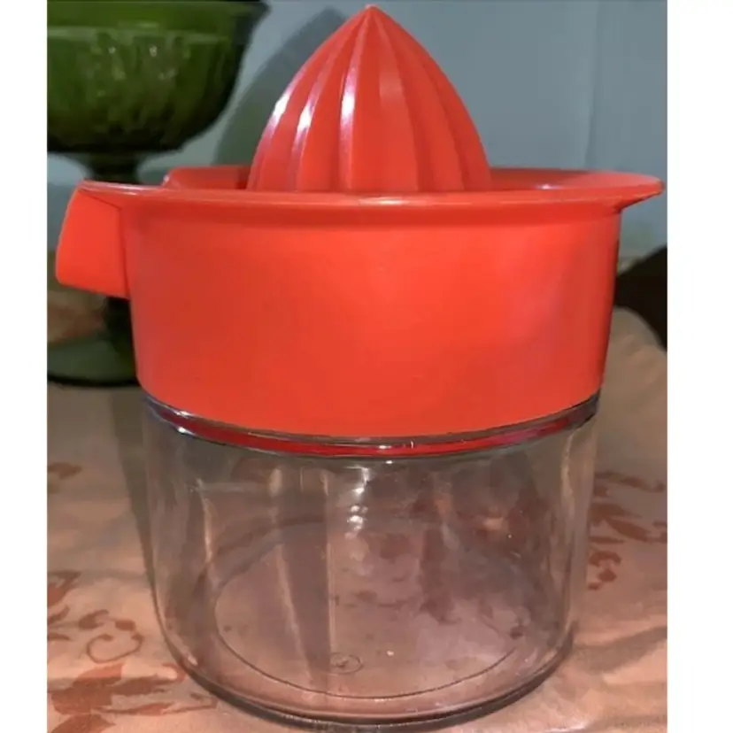 GEMCO CITRUS JUICER Orange PLASTIC TOP GLASS JAR USA 3 3/4” Diam. VINTAGE