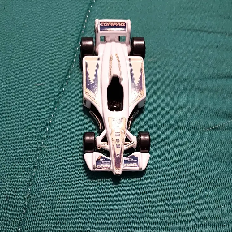 2000 Hot Wheels  Mcdonalds White Compaq Race Car