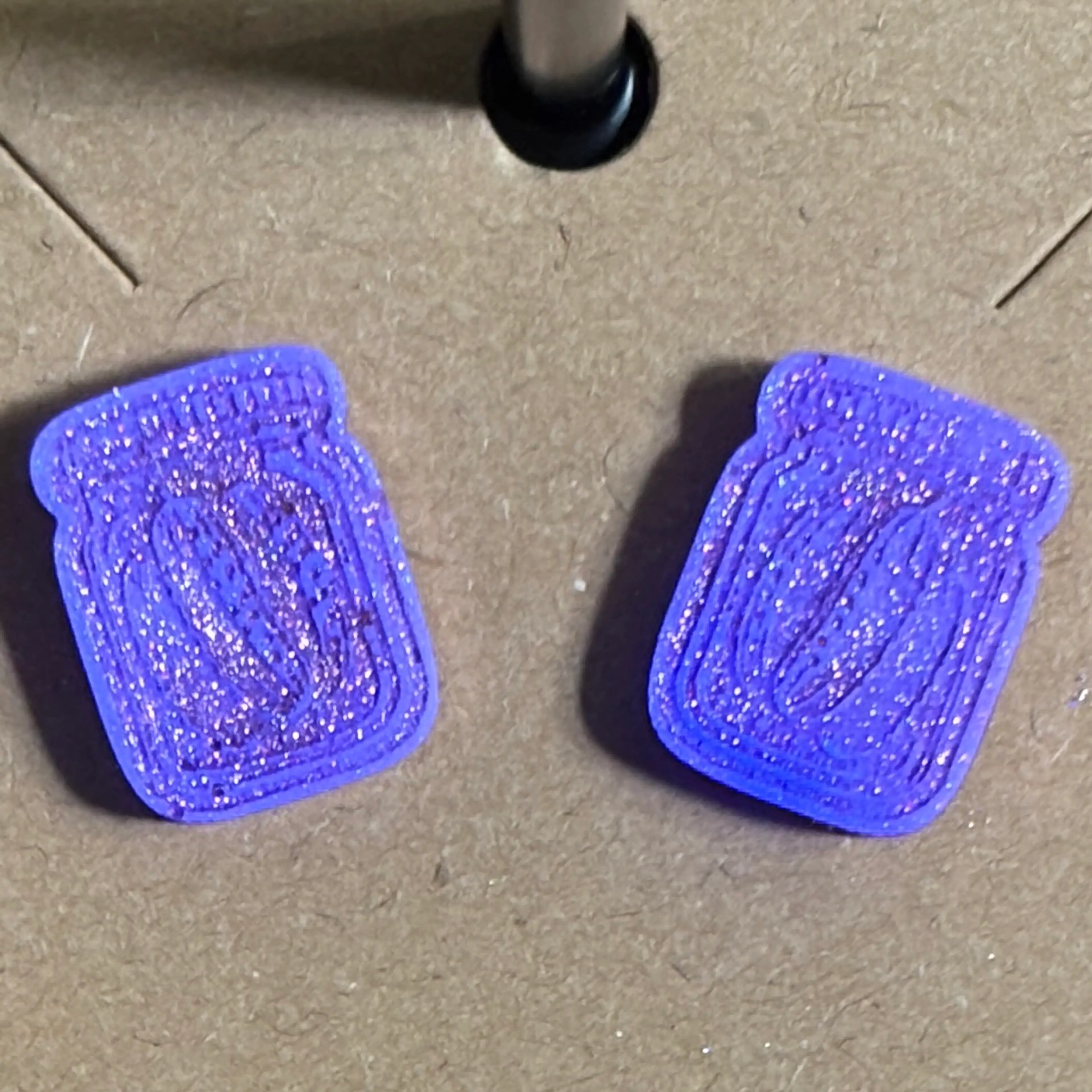 Image 2 of 2