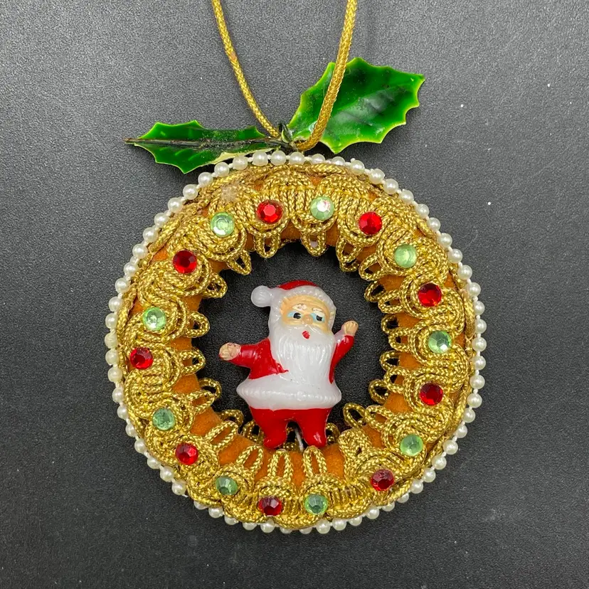 Santa in Gold Wreath Hanging Christmas Ornament VTG Kitsch Kitschy Holiday Decor
