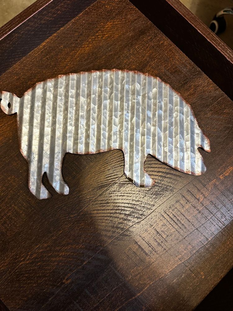 Corrugated Metal Pig