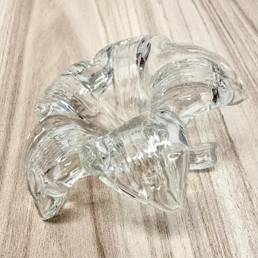 Vintage Two's Company Hand Blown Glass Lily Flower Paperweight Clear Home Decor