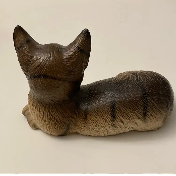 Harvey Knox Kingdom House Of Global Arts Tabby Cat Figurine