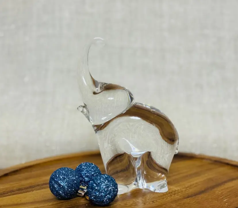 Lead Crystal Elephant, Trunk Up, by Folke Walving @ Royal Krona, Sweden 3 1/2”