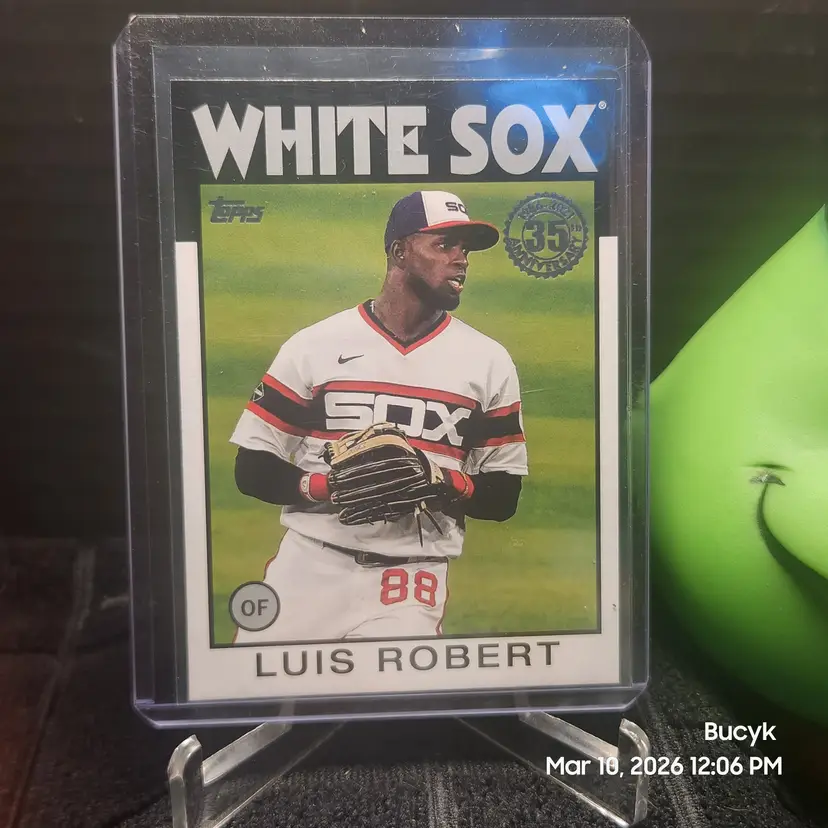 2021 Topps 1986 - Luis Robert Chicago White Sox