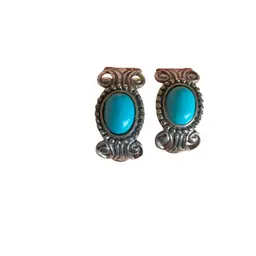 Vintage Avon Sterling Silver (Not Tested)
Half Hoop Pierced Earrings