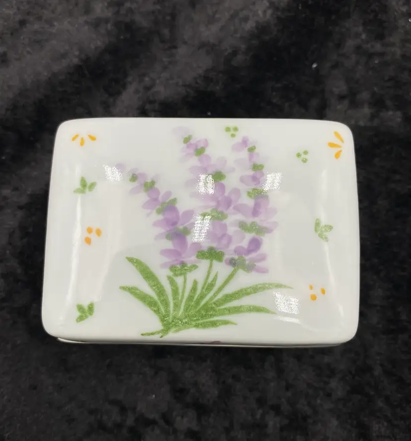 Vintage Andrea by Sadek Small Lidded Porcelain Box, Lavender/Purple Lupine Flowers