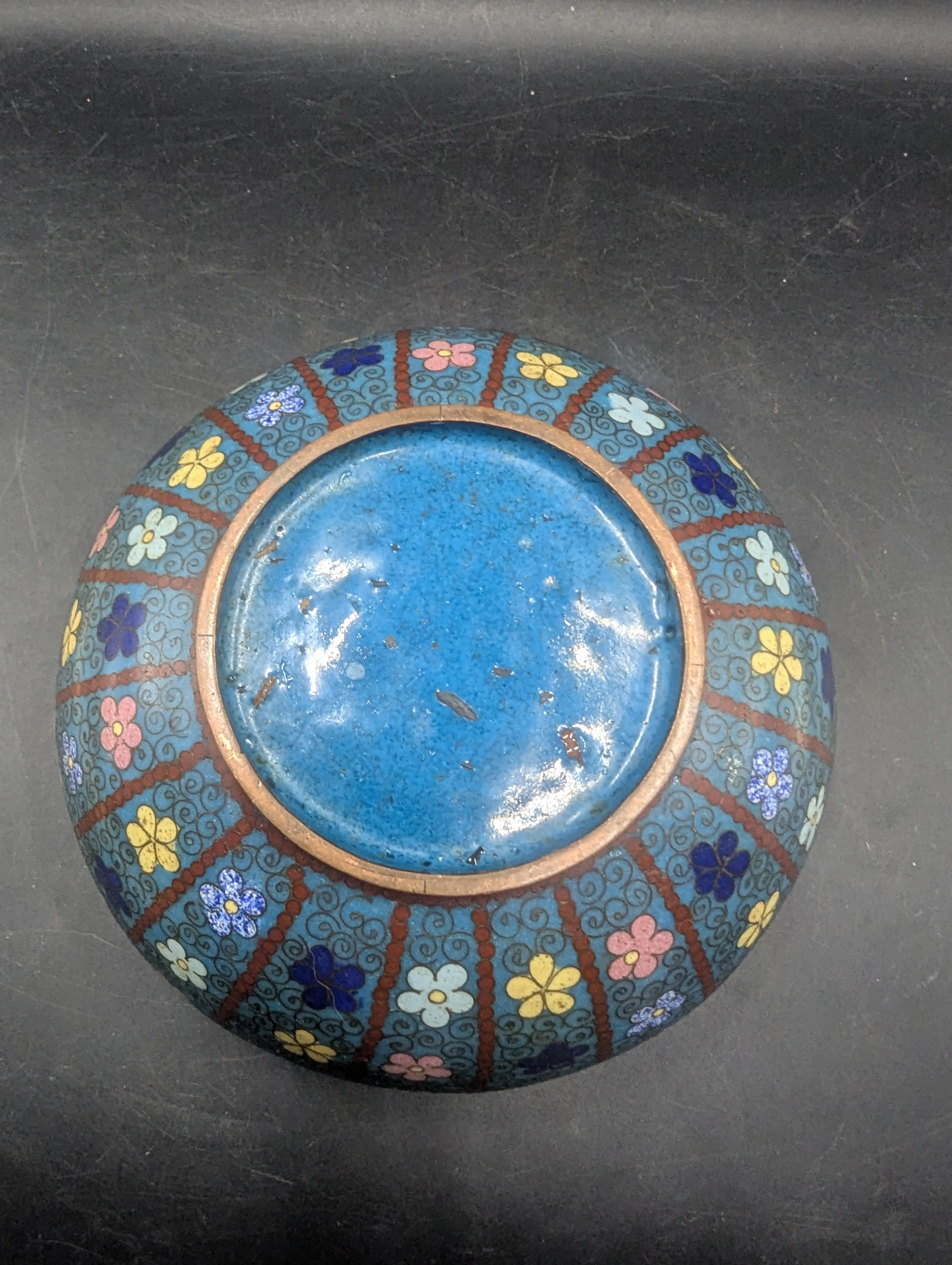 Image 4 of 8