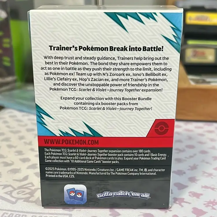 Pokémon Trading Card Game: Scarlet & Violet—Journey Together Booster Bundle