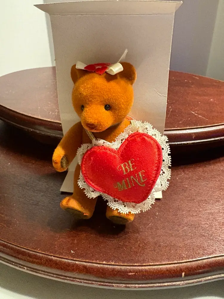 NOS Teddy N Me Valentines Flocked Bear