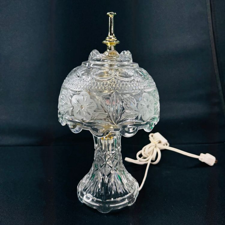 Clear Glass Etched Lamp