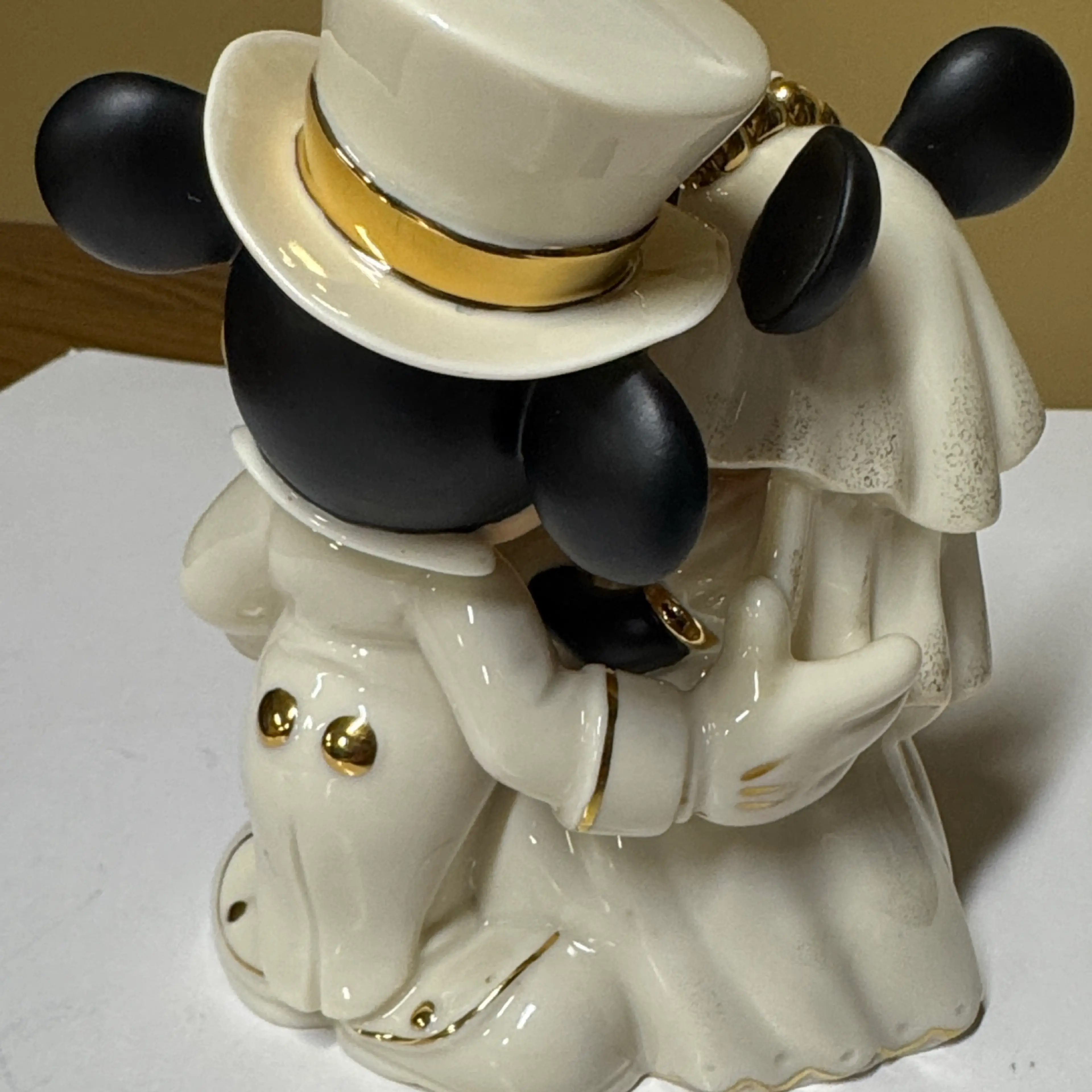 Image 3 of 7