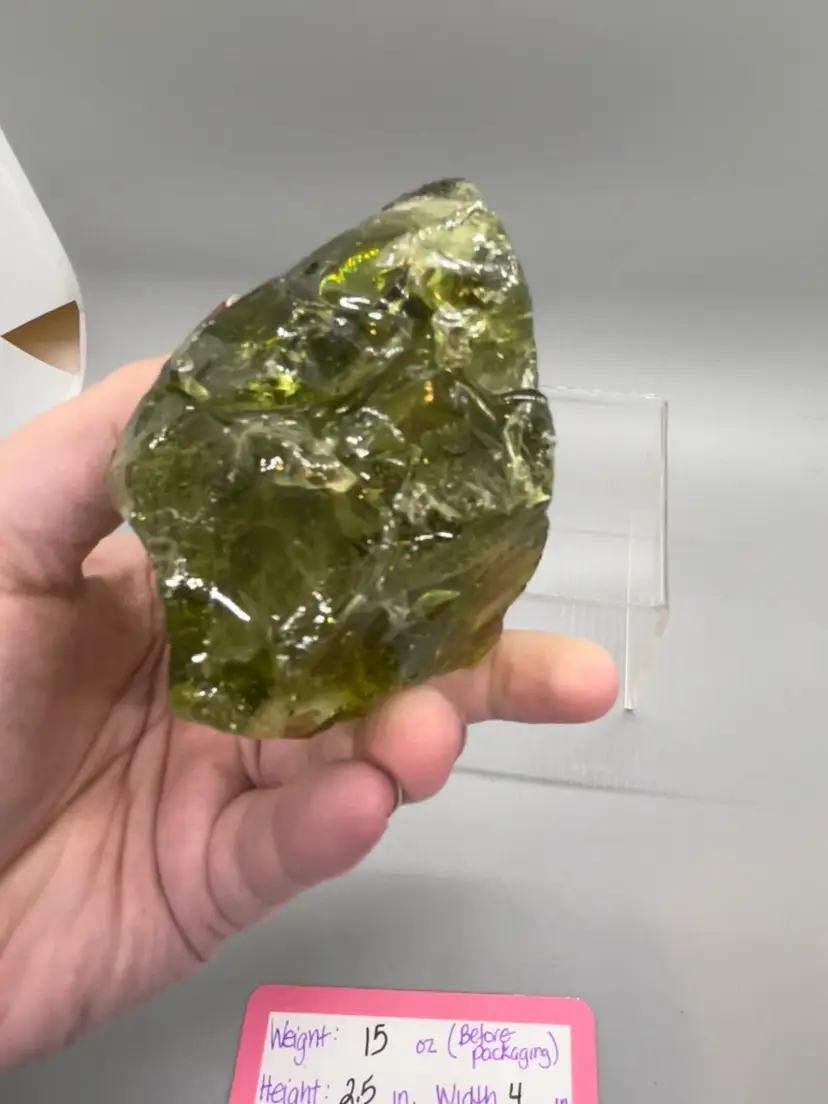 2353 Avocado Chunk Of Glass Cullet - 15 Oz