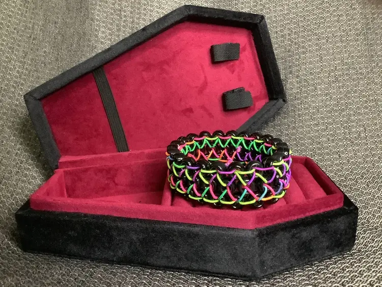 Blacklight Kandi cuff