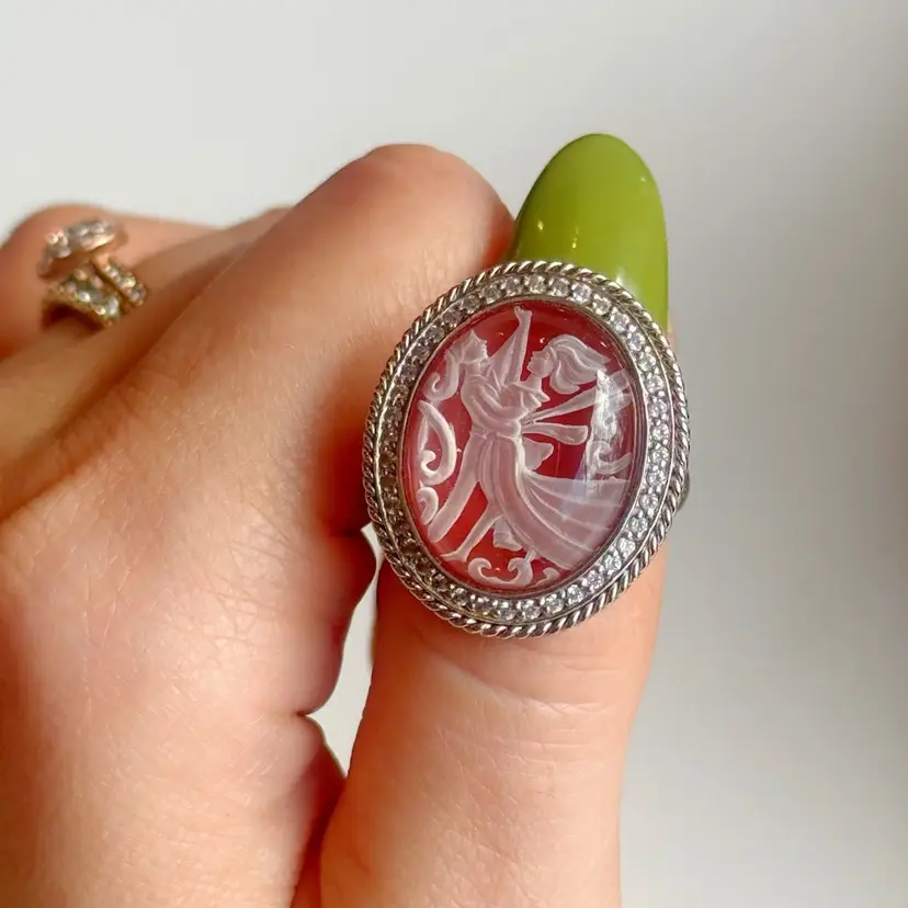 Sterling Silver Dancing Couple Cameo Ring Size 7