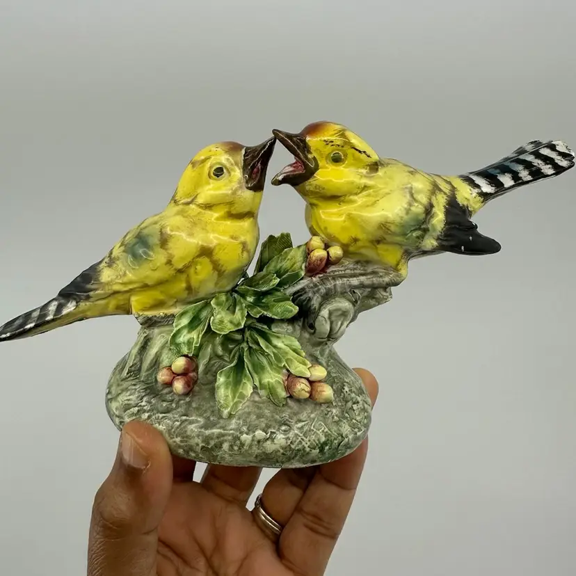 Kissing Wild Canary Birds Made In Italy
