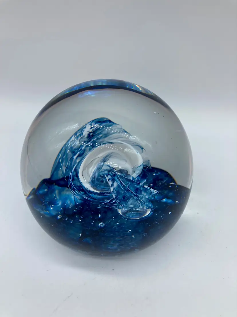 Caithness 'QUICKSILVER 'BLUE paperweight