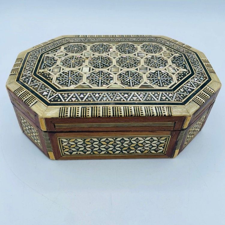 Vtg Large Mother of Pearl Hand Crafted Wooden Inlaid Jewelry Box Micro Mosaic