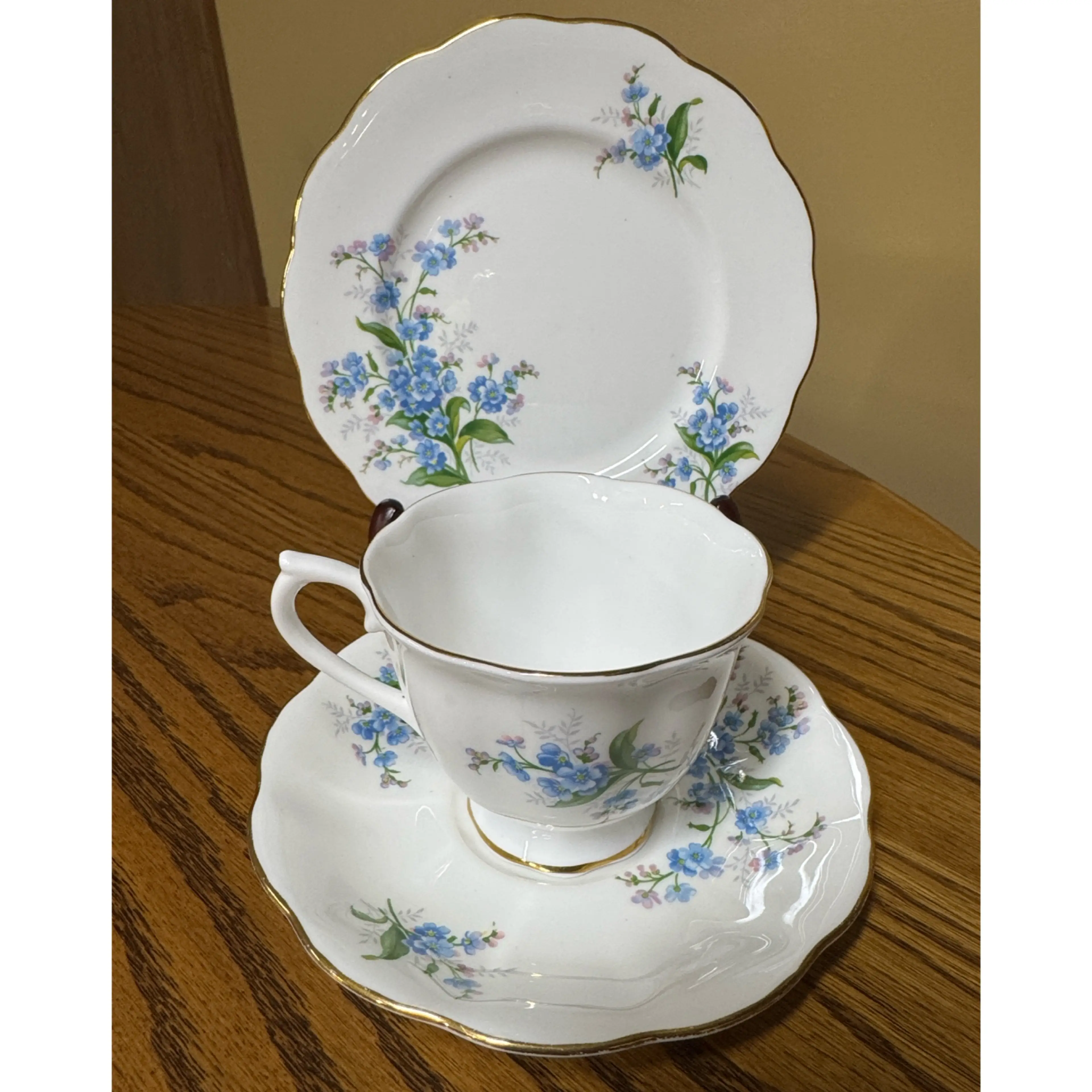 Image 1 of 6